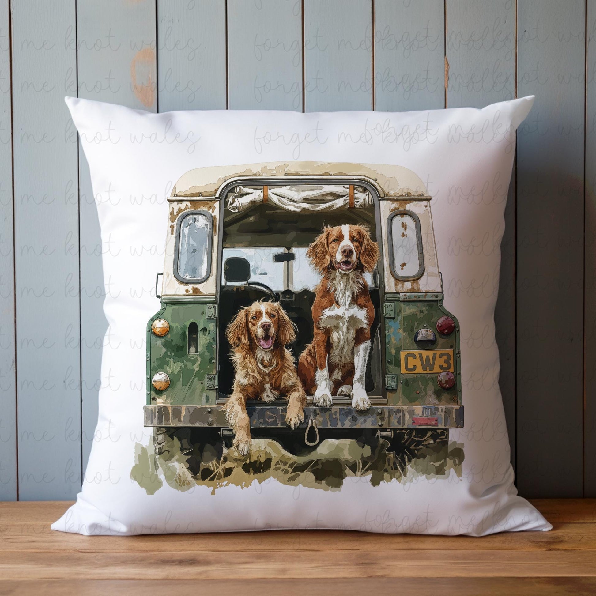 Personalised Yellow Labrador Land Rover Cushion Gift, Border Collie, Cocker Spaniel, Rottweiler, Black Labrador, Border Terrier, Doberman,