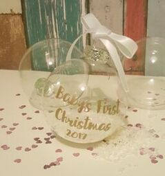 Baby's First Christmas Bauble, Baby's 1st Christmas Bauble, Baby's First Christmas Tree Decoration, Baby's First Christmas Tree Ornament